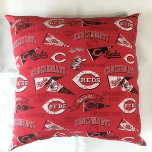 ALMOHADA DE ALGODÓN COMPLETA 15 X 15 MLB CINCINNATI ROJOS - REGALOS 4 ESTILOS - Imagen 1 de 12