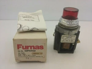 FURNAS 52PA4G2 PILOTO RESISTENTE AL ACEITE LUZ ROJA 120VAC BOMBILLA INCANDESCENTE SER B NUEVA EN CAJA - Imagen 1 de 7