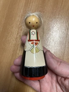 Vintage (1960 - 70er Jahre) SALVO Holz Mädchen Volkskunst Puppe.   GEBRAUCHT - Bild 1 von 6