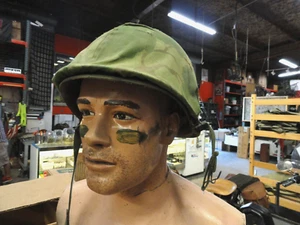 M1 Helm plus Steinberg Bros Liner Militär Stirnband Vietnamkrieg Ära Set - Bild 1 von 16