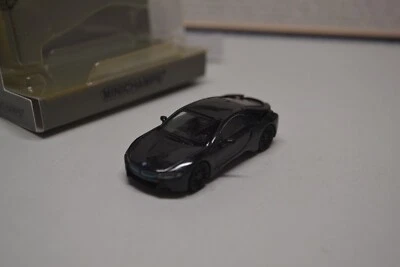 minichamps - 2015 BMW i8 COUPE  - 1/87 SCALE HO GAUGE MODEL CAR - 870 028222 - Image 1 of 4