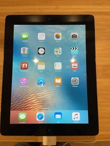 Ipad 2 Model A1395 32GB Unlocked - Purchased From New (Only One Owner) - Picture 1 of 2
