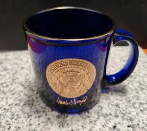 Donald Trump Coffee Mug with Presidential Seal. 45th Presient. Blue & Gold. - Picture 1 of 18