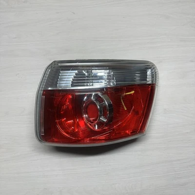 2011 GMC Acadia Right RH OEM Exterior Tail Light Lamp – 20912756 Foto 1 de 4