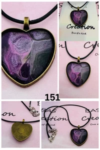 Collar Cabujón Corazón Arte Fluido Pintado a Mano Único - Imagen 1 de 6