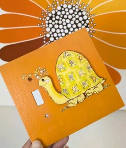 Vintage Kitsch Turtle Switch plate Cover, Flower Power, F&F, Counterpoint Style - Picture 1 of 5