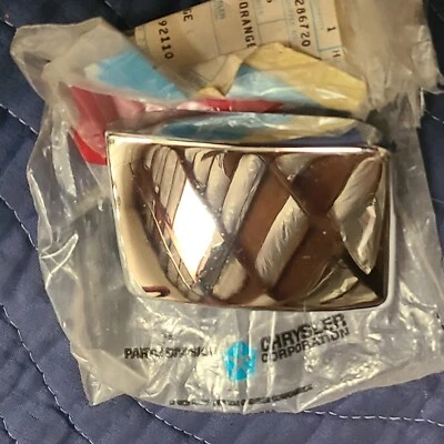 Camioneta pickup Dodge serie D 1978 1980 nueva de Lote Antiguo y camioneta eléctrica con equipamiento Adventurer  Foto 1 de 4