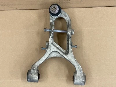 Brazo de control superior del lado del pasajero trasero derecho Acura RLX 2014-2017 OEM LOT669 Foto 1 de 4