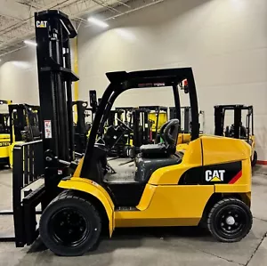 2017 Caterpillar DP45N 9000 LB 2 Stage Mast Diesel Pneumatic Forklift 1265 Hours - Picture 1 of 16