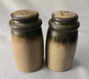VTG DENBY ROMANY BROWN SALT & PEPPER SHAKERS W/ STOPPERS - Picture 1 of 3