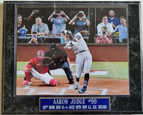 Aaron Judge Record Breaking 62nd Home Run 10x13 inch Plaque Cover