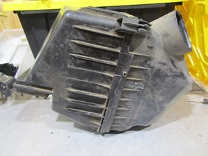 2004-2007 Toyota Highlander 3.3L OEM air filter box housing w/ MAF (non hybrid) - Picture 1 of 5