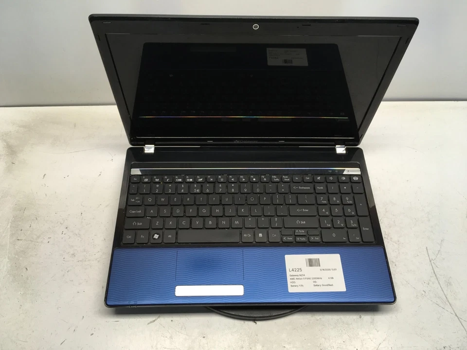 Gateway N214 AMD Athlon II P340 2200MHz 4 GB NO HDD/Battery - Image 1 of 4