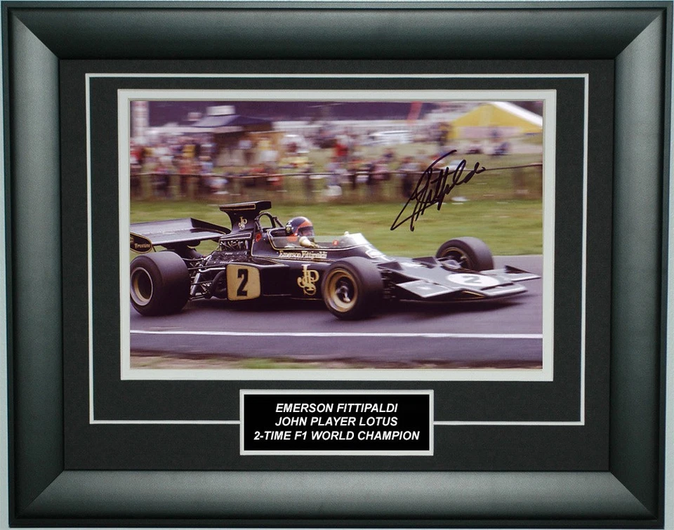 Marco de fotos firmado por Emerson Fittipaldi 8X12 pulgadas John Player Lotus F1 Foto 1 de 1