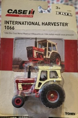 CASE International Harvester #1066 Die Cast Toy Replica - Image 1 of 2