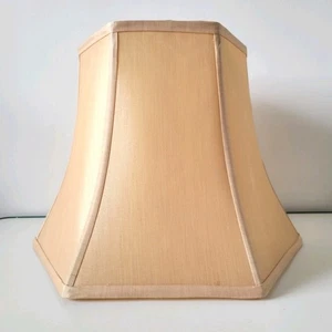 Vintage Seiden Lampenschirm / Deckenlampenschirm beige/gold sechseckig 33 cm x 39 cm - Bild 1 von 17