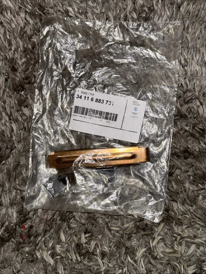 Muelle retenedor pinza BMW OEM 19-24 430i Gran Coupé 34116883731 Foto 1 de 1