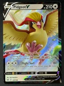 Pidgeot V 137/196 Pokemon TCG SWSH11: Lost Origin Ultra Rare Near Mint - Picture 1 of 2