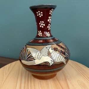 Jarrón Tonala mexicano vintage con motivo de flores de zorro de pájaros populares pintado a mano como está Ea - Imagen 1 de 10