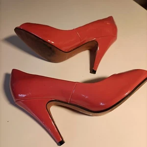 Women's UK 5 KG Kurt Geiger Patent Coral Pink Salmon Peep Toe Heels - Picture 1 of 6