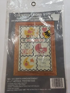 Kit de punto de cruz contado: anuncio de nacimiento 5""x7"" de Nicole Creations 1986 B4 - Imagen 1 de 3