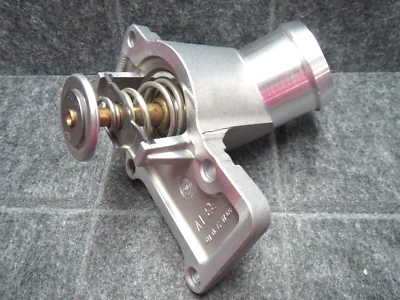 Thermostat Assembly for 1997-2008 Porsche Boxster Made in Germany by Wahler - Imagem 1 de 4