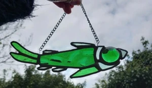 hand made stained glass fish green suncatcher - Picture 1 of 2
