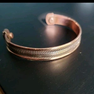 Therapeutic Energy Healing Copper Magnetic Bracelet Therapy Arthritis Men Women - Picture 1 of 2