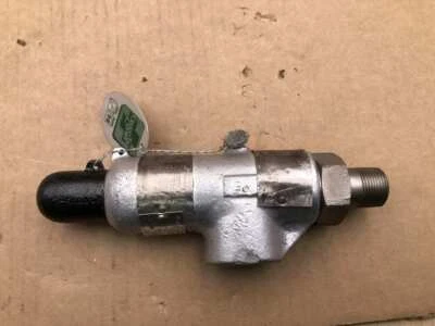 Dresser 1975 3/4" Consolidated Safety Relief Valve, Steel 300PSI 310°F 689lbs/hr - Image 1 of 4