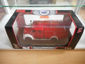 Yatming Signature Series 1961 Magirus Deutz Mercur TLF16 in Red on 1:43 in Box - Bild 1 von 2