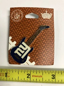 NEW YORK NY GIANTS GUITAR COLLECTORS METAL HAT LAPEL PIN BY AMINCO FREE SHIP - Picture 1 of 1
