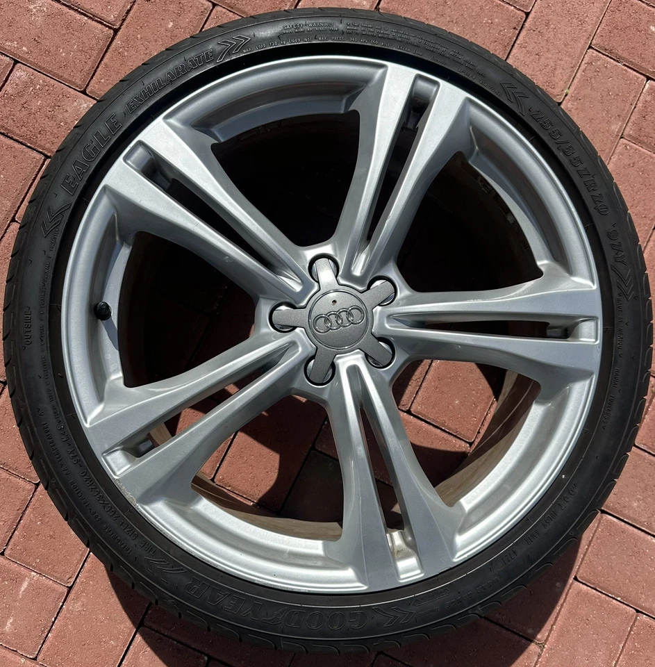 2013-2018 Audi S6 Factory OEM 20" wheel Rim Tire - Image 1 of 4
