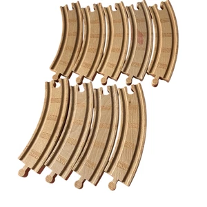 Thomas & Friends Lot Of 9 6” Curved Train Track Pieces - Picture 1 of 6