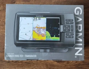 Garmin STRIKER Vivid 7cv Marine Fishfinder with Protective Cover 010-02552-00 - Picture 1 of 1