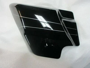 Harley Davidson OEM Vivid Black Left Side Cover Silver Pin Stripes 57200077DBX - Picture 1 of 7