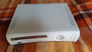 MICROSOFT XBOX 360 - HDMI MODEL - Picture 1 of 1