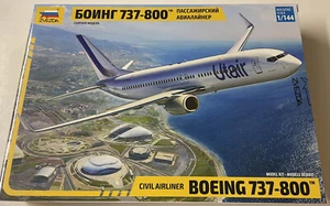 Zvezda 1/144 Boeing 737-800 UT Air - Picture 1 of 3