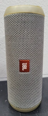 JBL 翻盖 3 蓝牙扬声器和电源适配器线 - 无电源 — 第 1/2 张图片