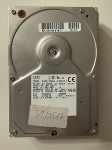 IBM DORS-32160 ULTRAS.ES 2160MB 3.5"/SL SCSI2 FAST - Bild 1 von 2