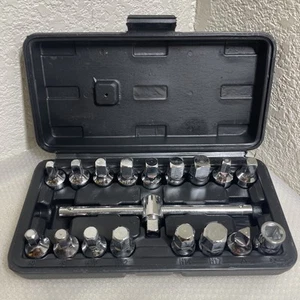 18 PCS Oil Drain Pipe Plug Square Triangle Socket 3/8'' Drive Removal Tool Set** - Bild 1 von 12