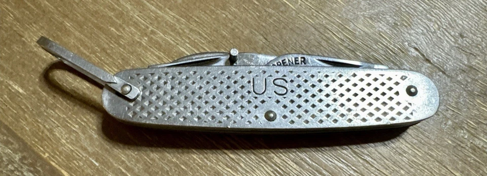 Vintage 1958 Camillus US Military Utility Knife - Ships Same Day! - Image 1 of 3