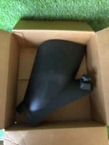 OEM JOHN DEERE SABLE CANAL DE DESCARGA LATERAL BG10106 - Imagen 1 de 2