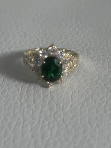 Emerald Oval Gemstone Set With CZ in 14K Yellow Gold Size 7.5 - Picture 1 of 5