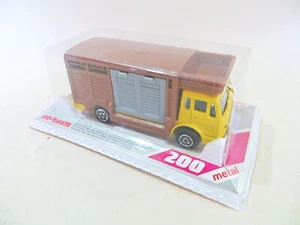MAJORETTE 254 'MERCEDES HORSEBOX LORRY/TRUCK'. YELLOW. MIB/BOXED - Picture 1 of 6