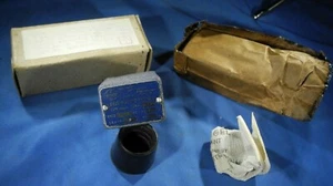 RARE Vintage AA9A Crystal Holder PIEZO AIRCO IN ORIGINAL BOX! (NOS) - Zdjęcie 1 z 7