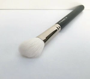 1x MAC 168 Synthetic Large Angled Contour Brush, Full Size, Brand New!  - Bild 1 von 6
