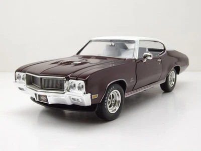 Buick GS Livelli 1 Hardtop 1970 Rosso Scuro Modellino Auto 1:18 Auto World - Immagine 1 di 4