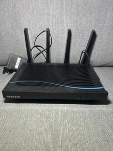 NETGEAR NIGHTHAWK X8 R8500 AC5300 TRI-BAND WIRELESS WIFI ROUTER  - Picture 1 of 7