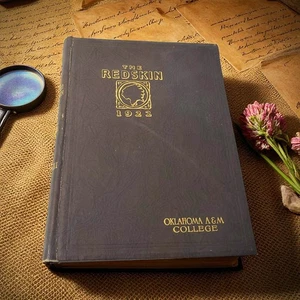 OSU Oklahoma Agricultural & Mechanical College The Redskin Annuario 1922 Raro  - Foto 1 di 24