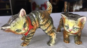 Vintage 50er Jahre Mid Century MCM Katzen Kätzchen Salz & Pfefferstreuer rote Schleife Katzen X-Mas - Bild 1 von 13